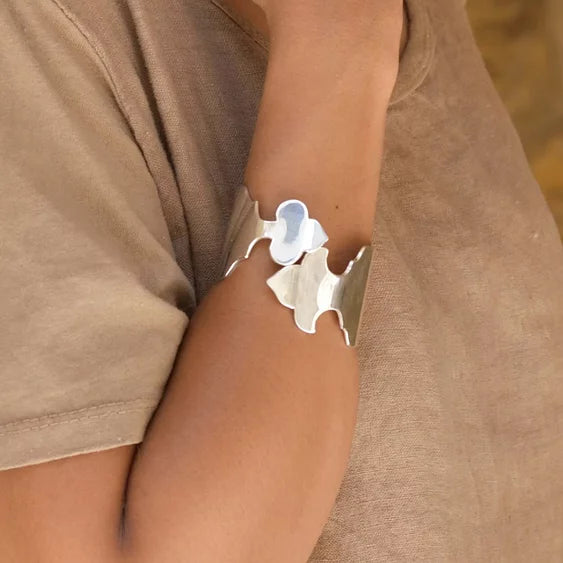 Qaitbey Crendellations Cuff