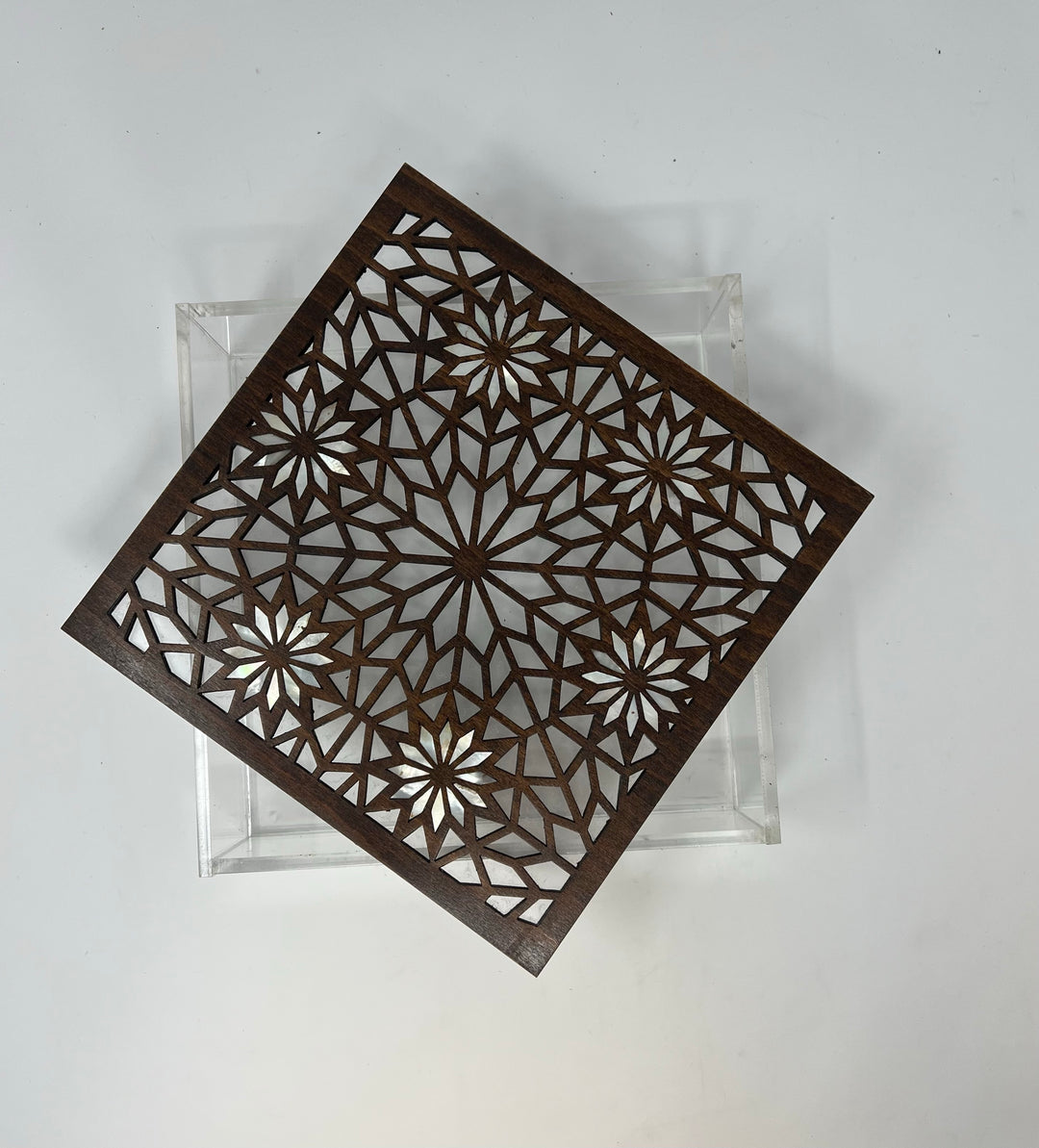 Box with mother of pearl inlay lid