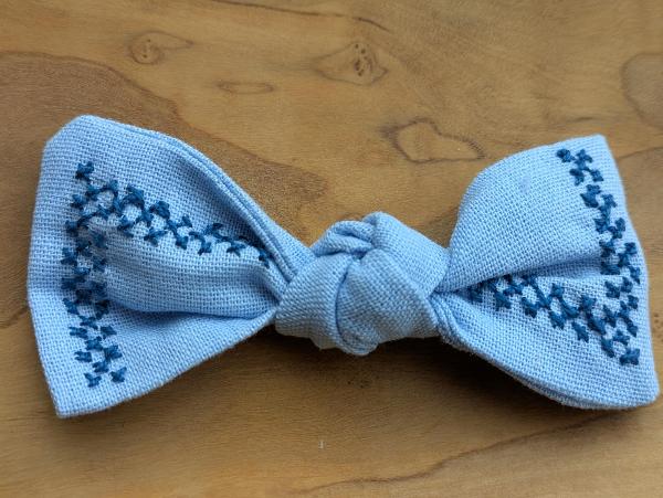 Cross-Stitch Linen Bows (set of 2)