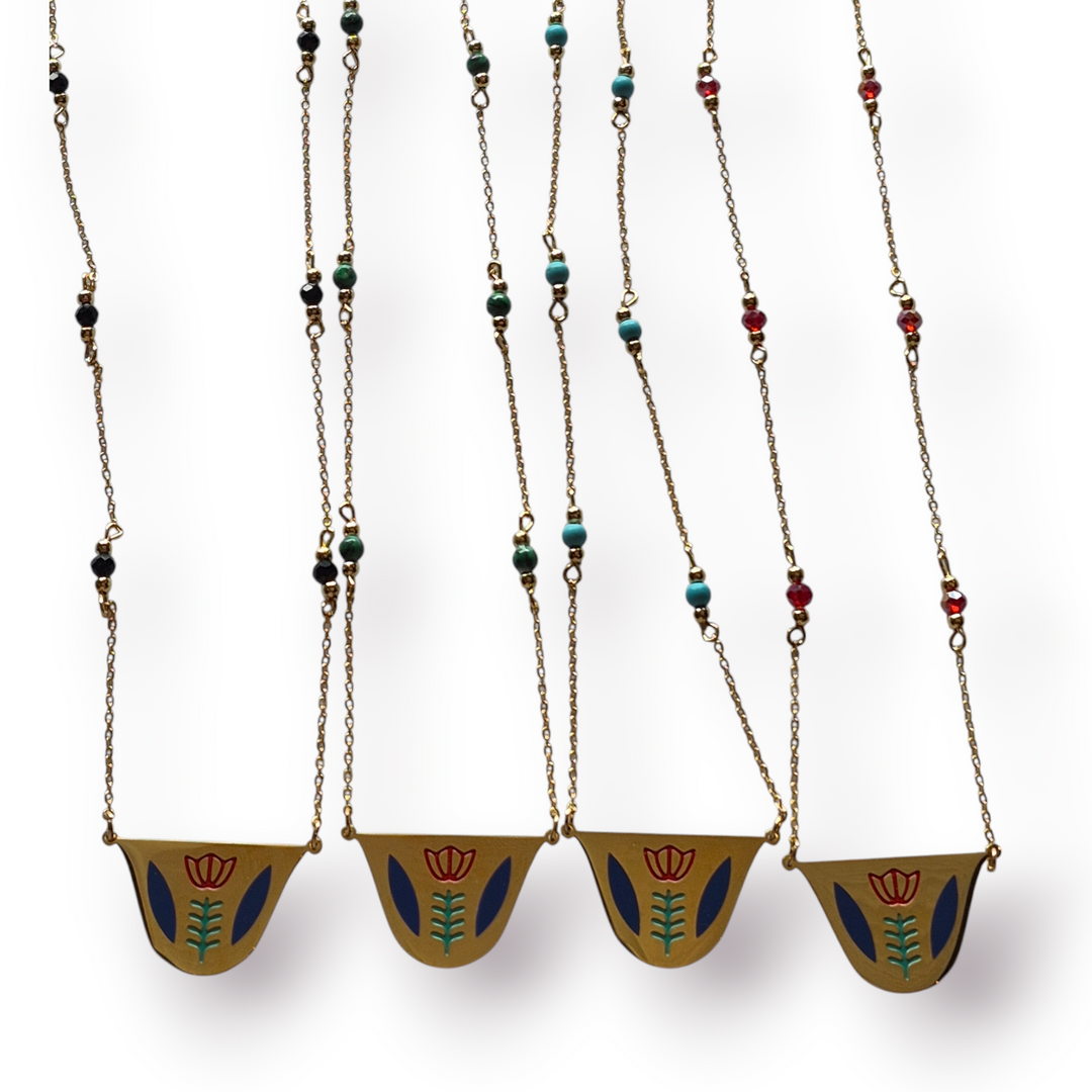 Finjan necklace with Stone and Gold beads