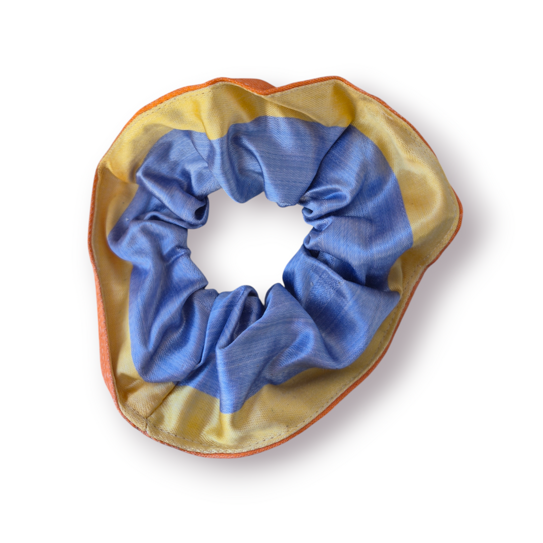Saya Scrunchie