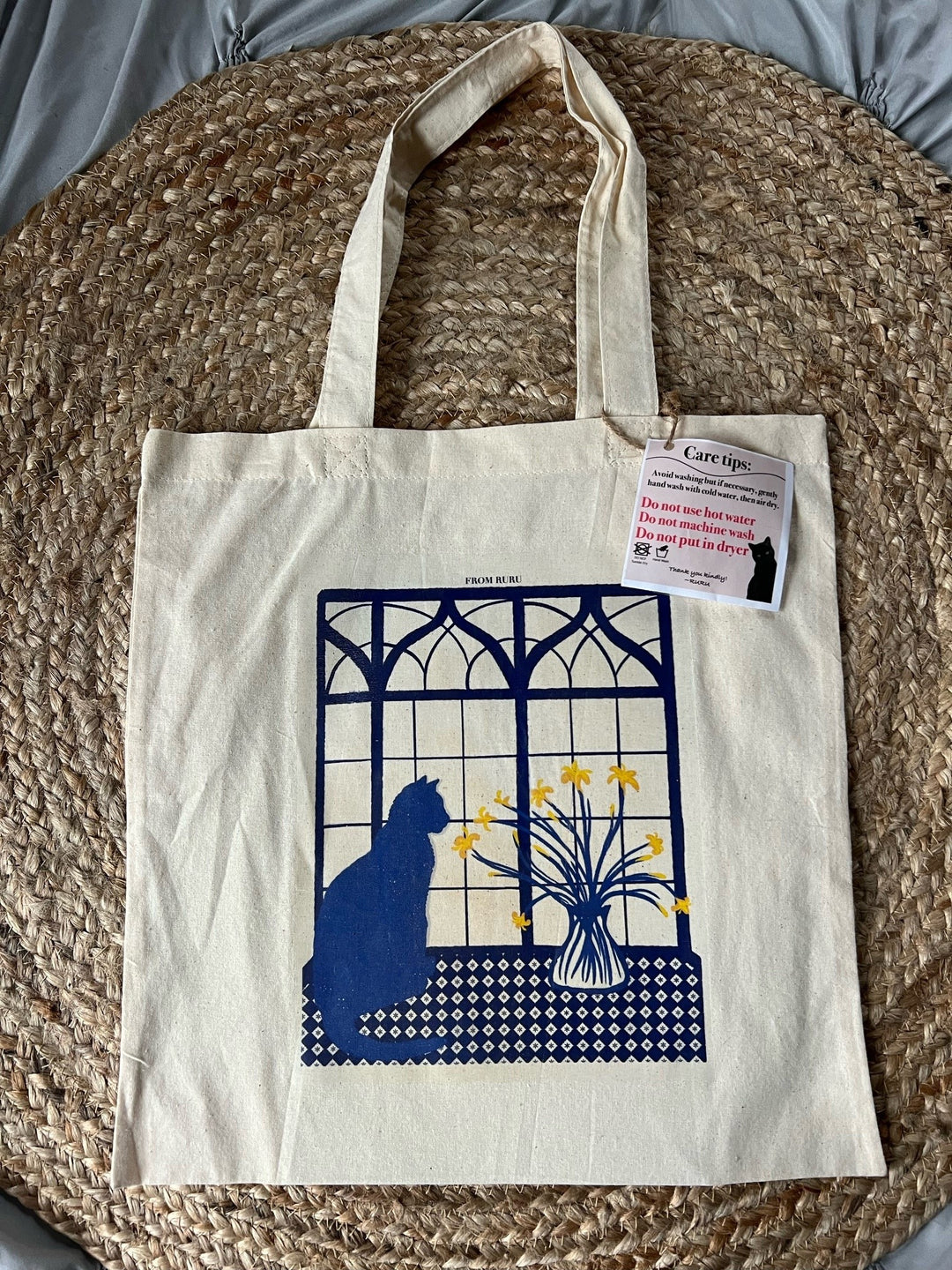 Ruru Cat Tote Bag