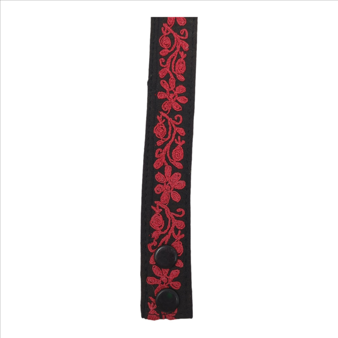 Tatreez bracelet with double snap closure