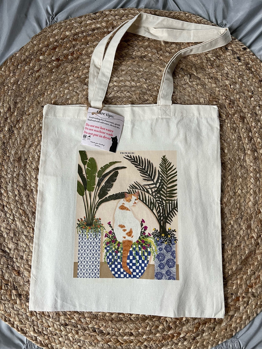 Ruru Cat Tote Bag