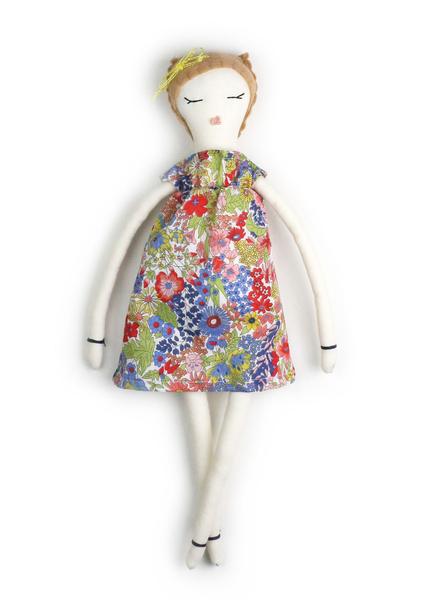 Dumyé Limited edition Doll