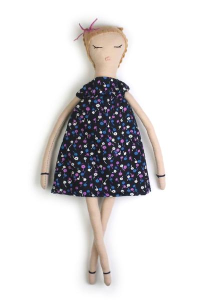 Dumyé Limited edition Doll